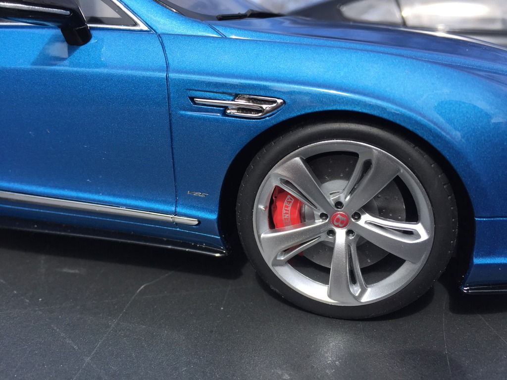 1 18 Bentley Continental Gt V8s Kingfisher Blue Gt Spirit
